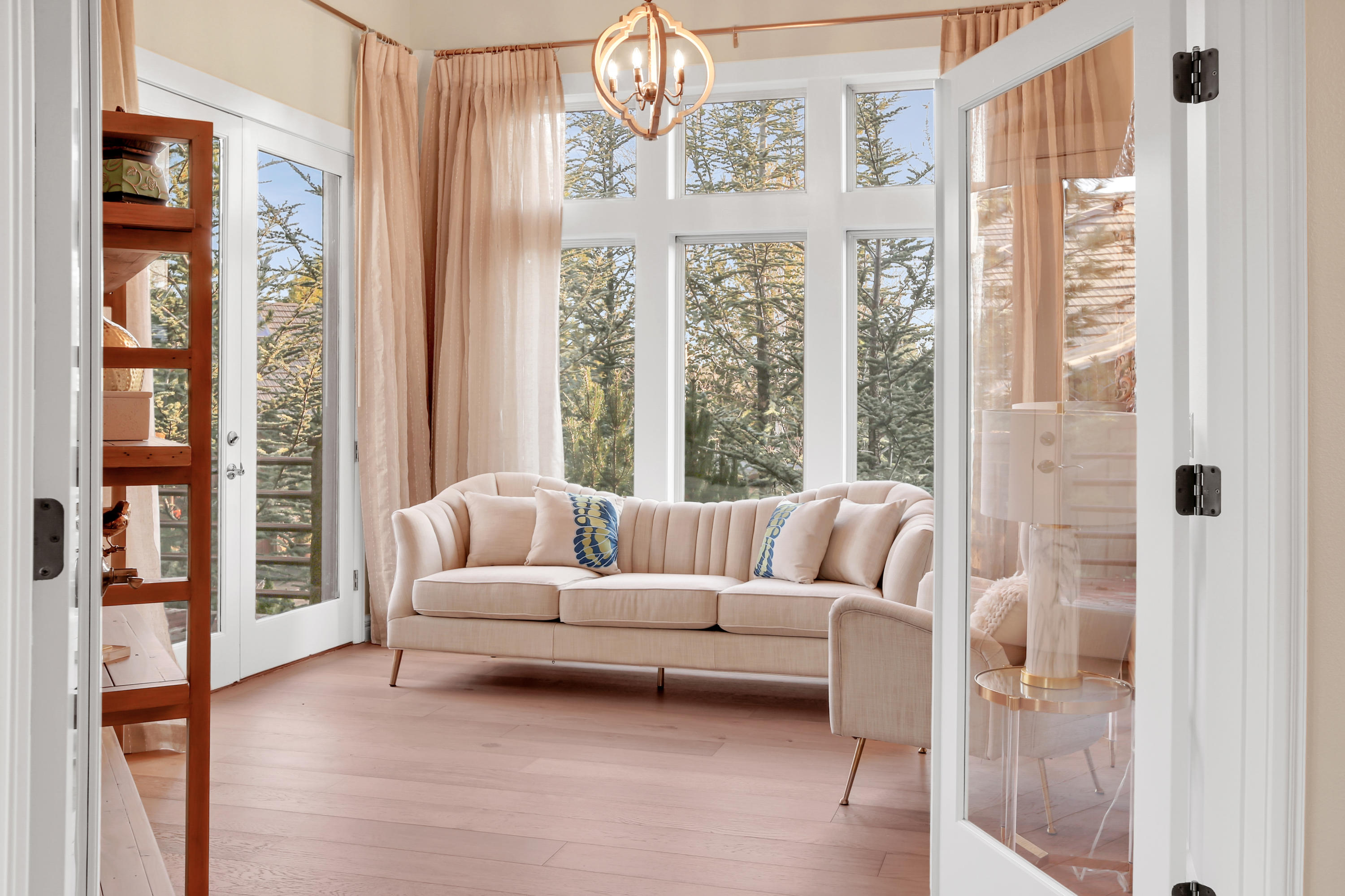 Broken Top - Residential