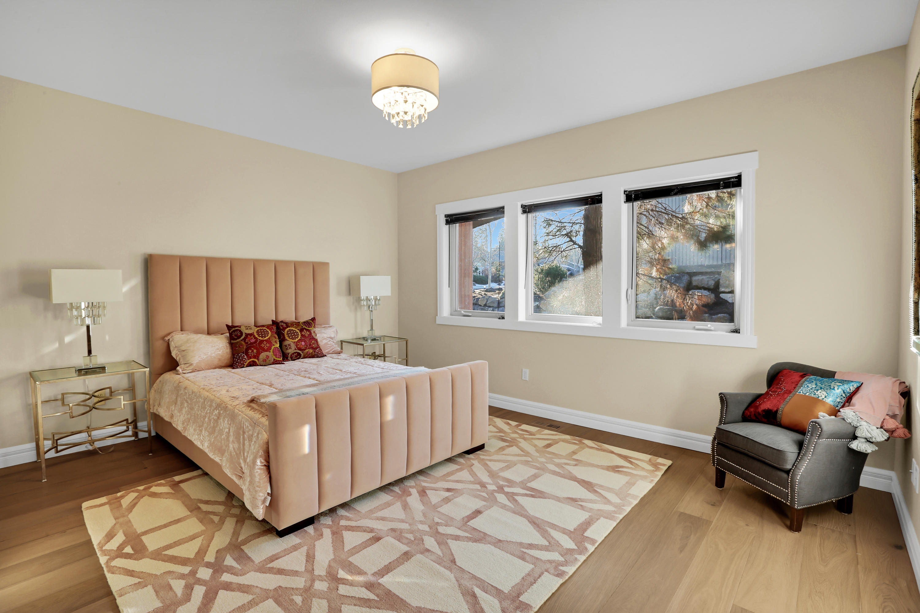 Broken Top - Residential