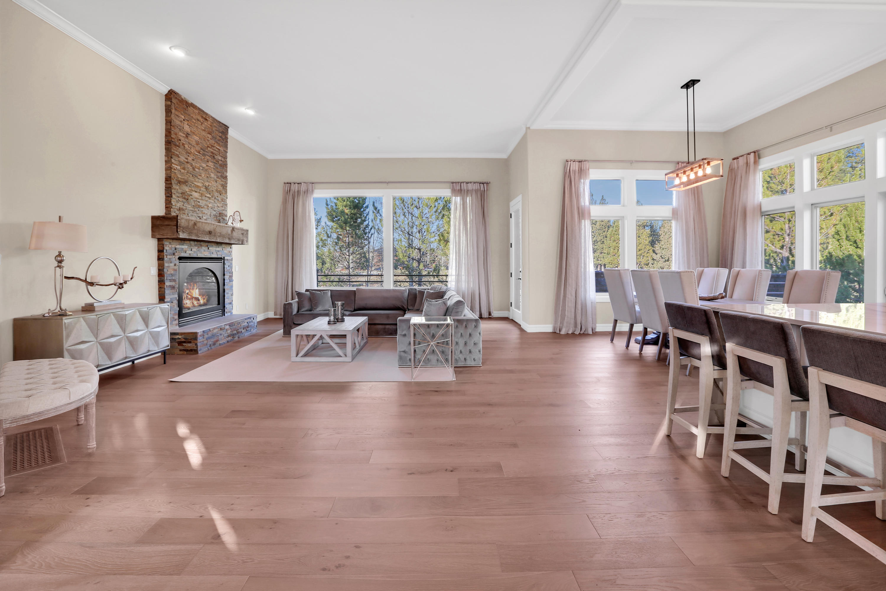 Broken Top - Residential