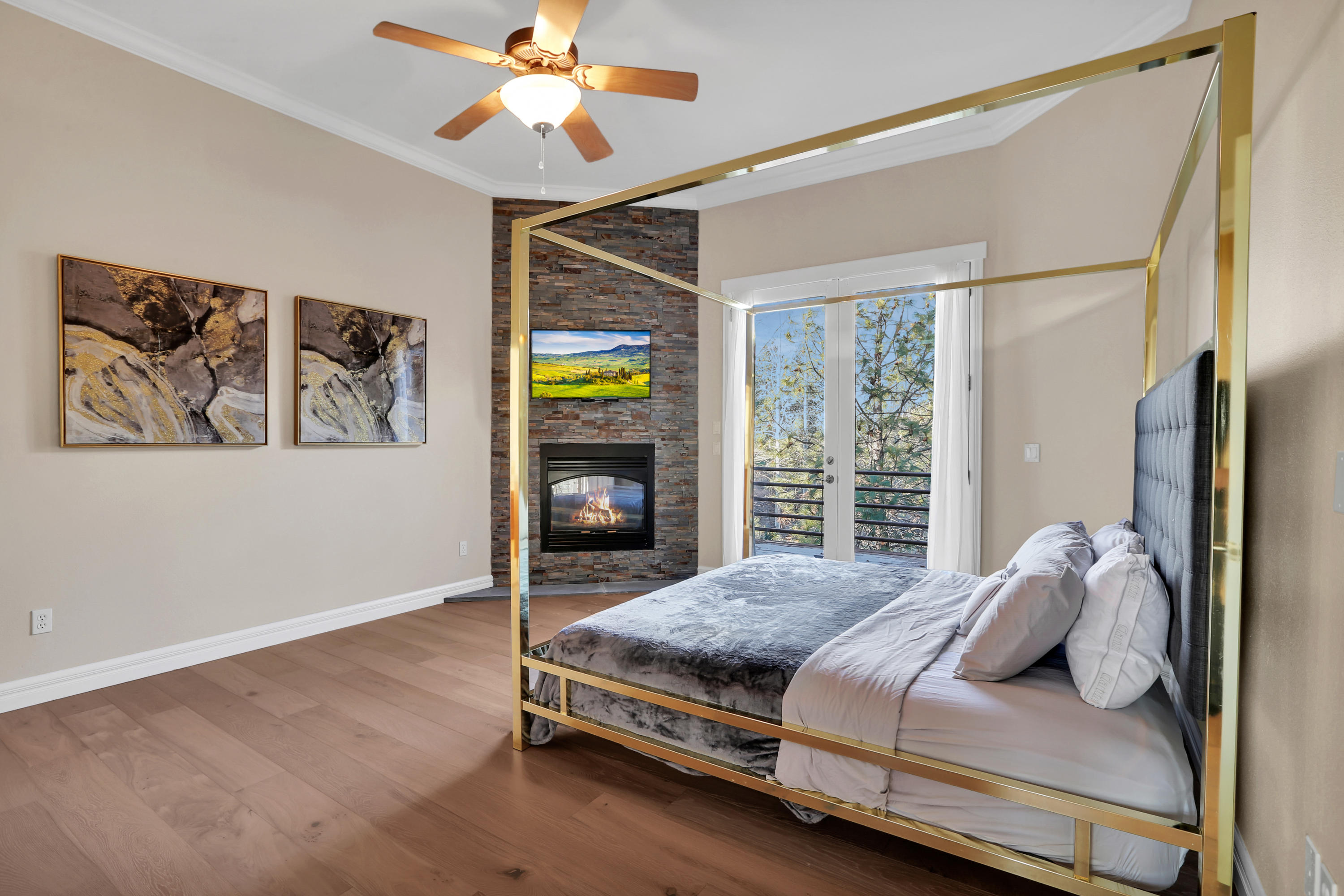 Broken Top - Residential