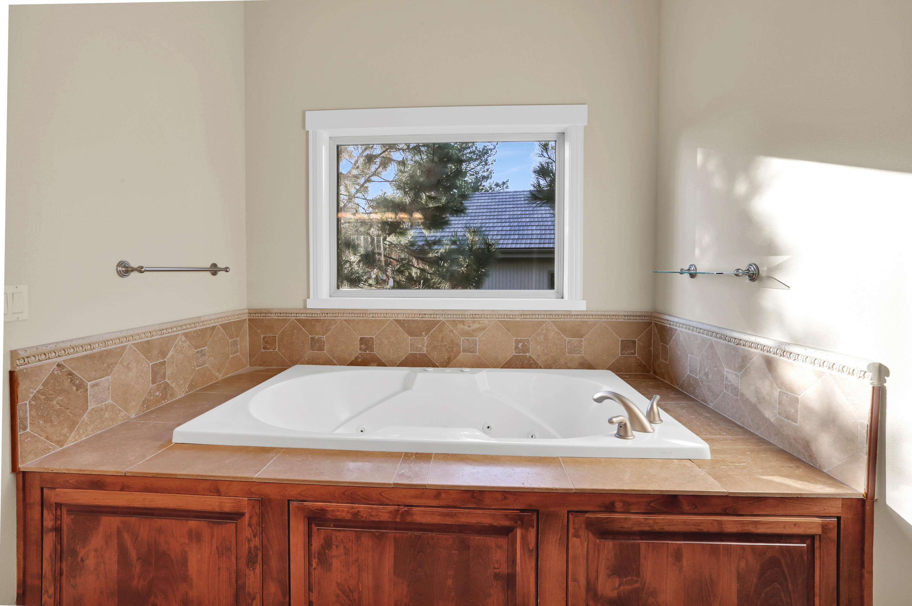 Broken Top - Residential