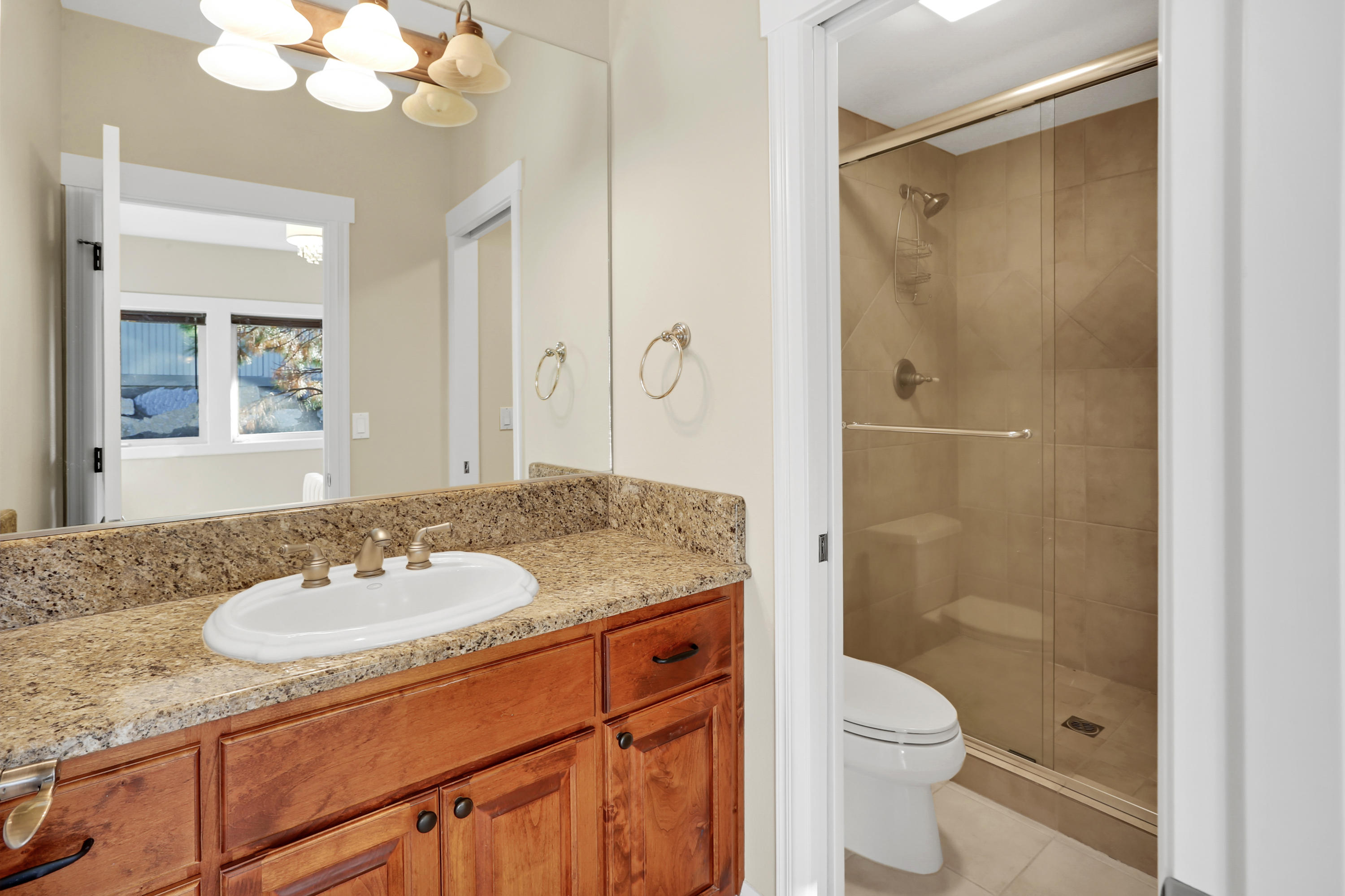 Broken Top - Residential