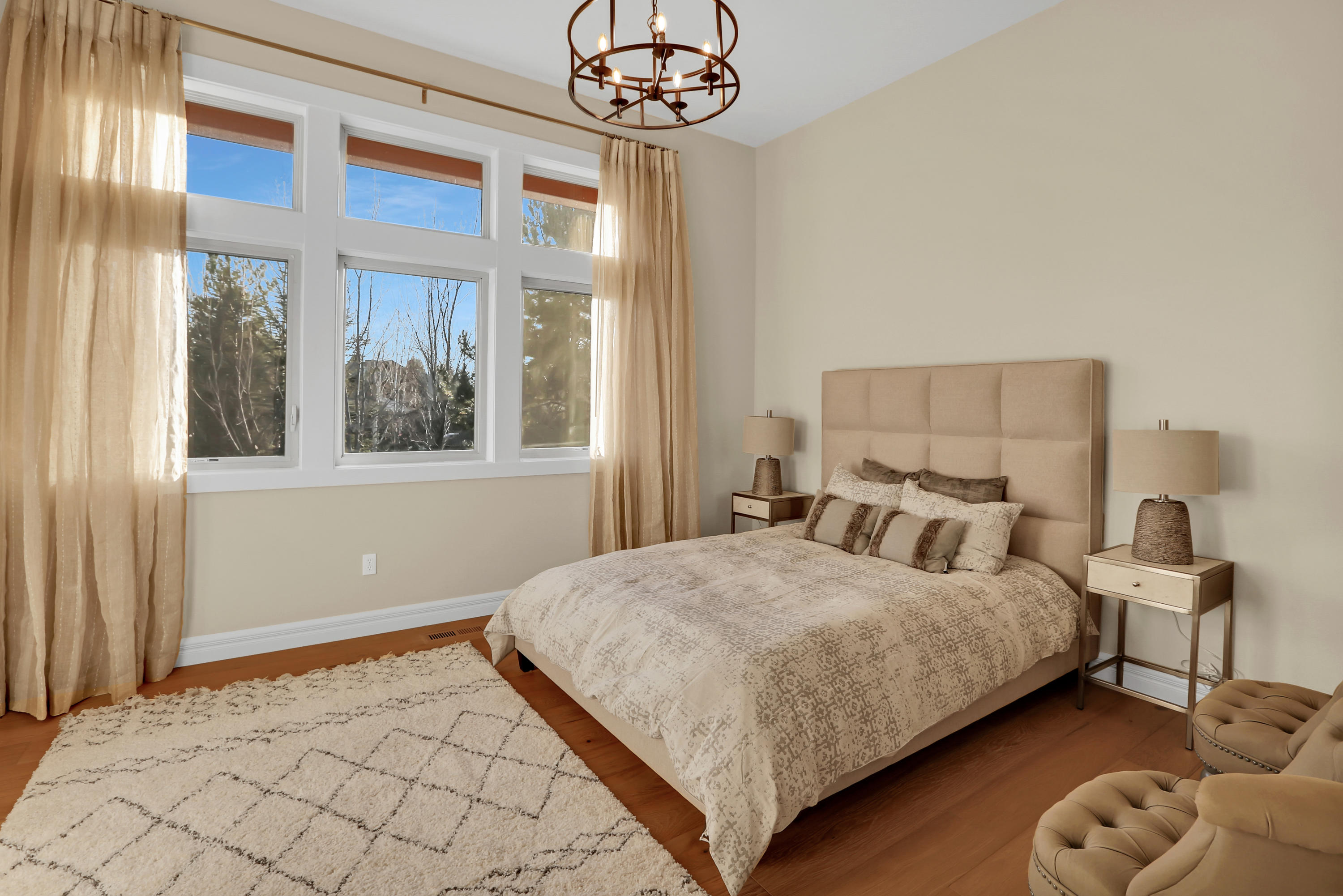 Broken Top - Residential