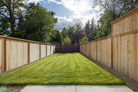 Tiny photo for 1310 NW Conklin Avenue, Grants Pass, OR 97526 (MLS # 220223292)