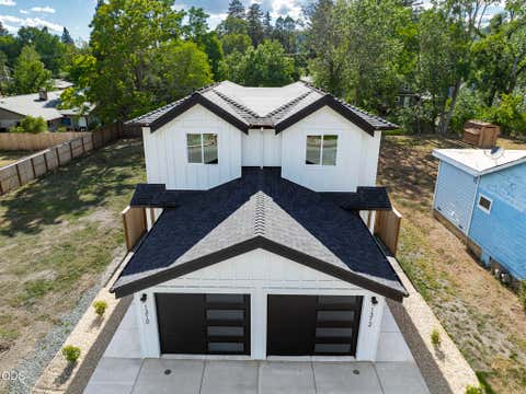 Tiny photo for 1310 NW Conklin Avenue, Grants Pass, OR 97526 (MLS # 220223292)