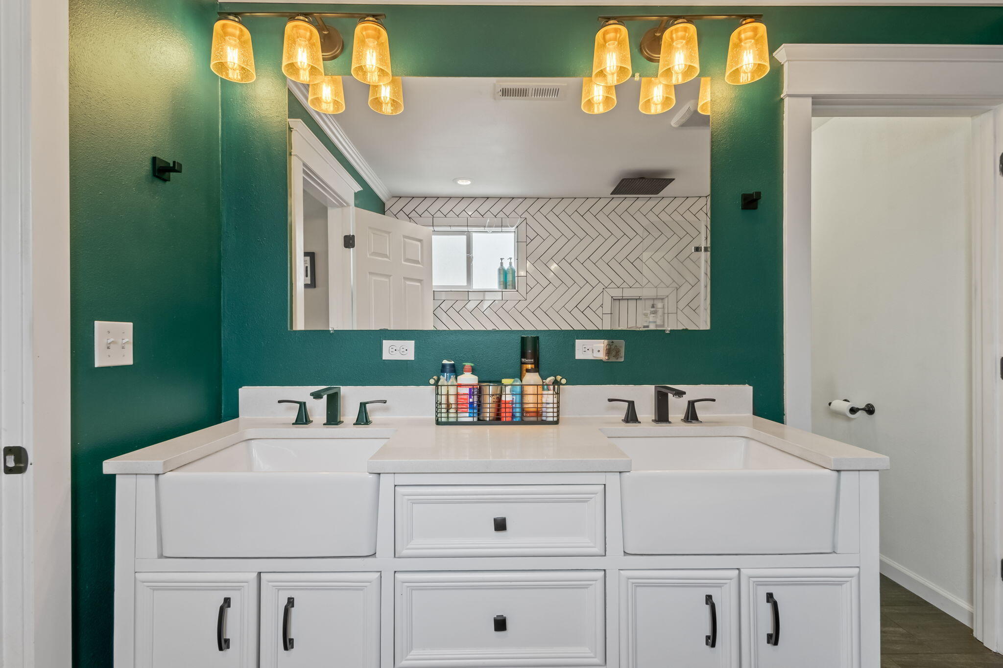 Loma Vista - Residential