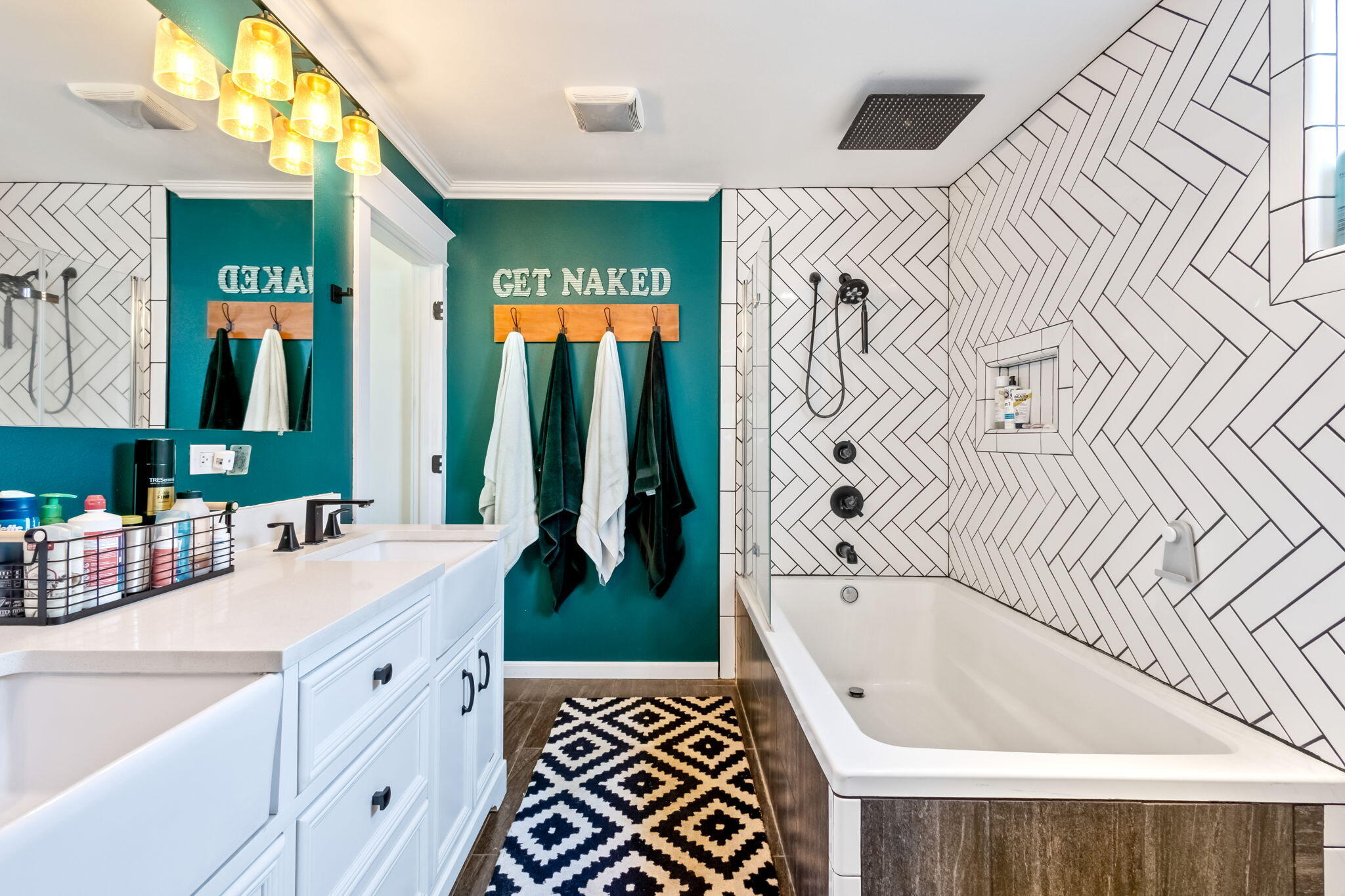 Loma Vista - Residential