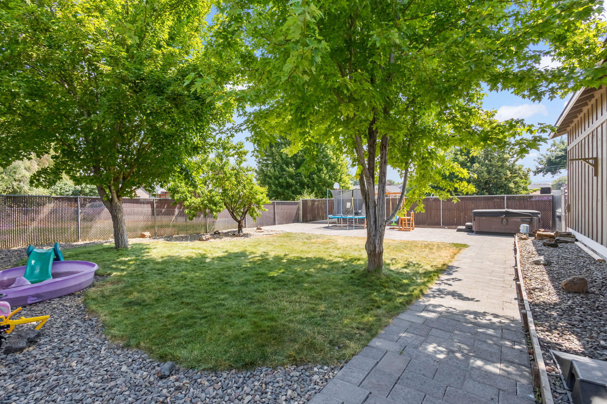 Loma Vista - Residential