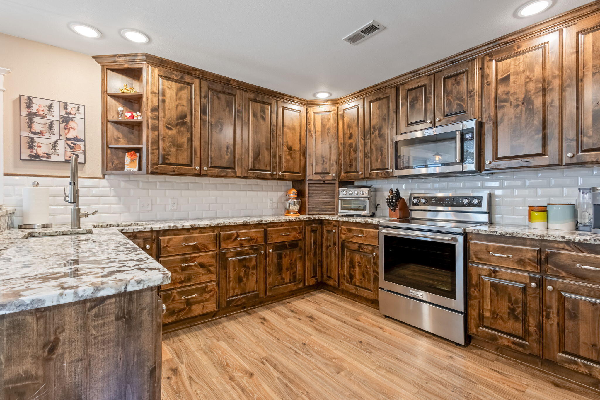 Loma Vista - Residential