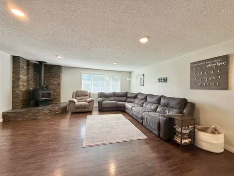 Tiny photo for 3879 Coronado Way, Klamath Falls, OR 97603 (MLS # 220217628)