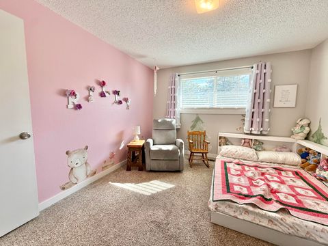 Tiny photo for 3879 Coronado Way, Klamath Falls, OR 97603 (MLS # 220217628)