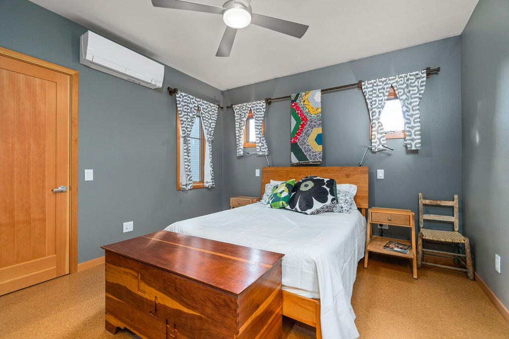 Pine Meadow Vill - Residential