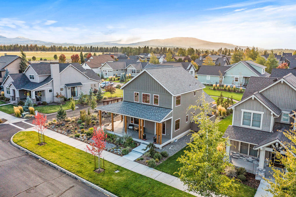 Pine Meadow Vill - Residential