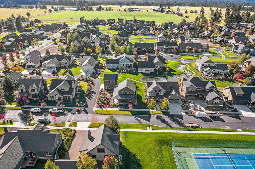 Pine Meadow Vill - Residential