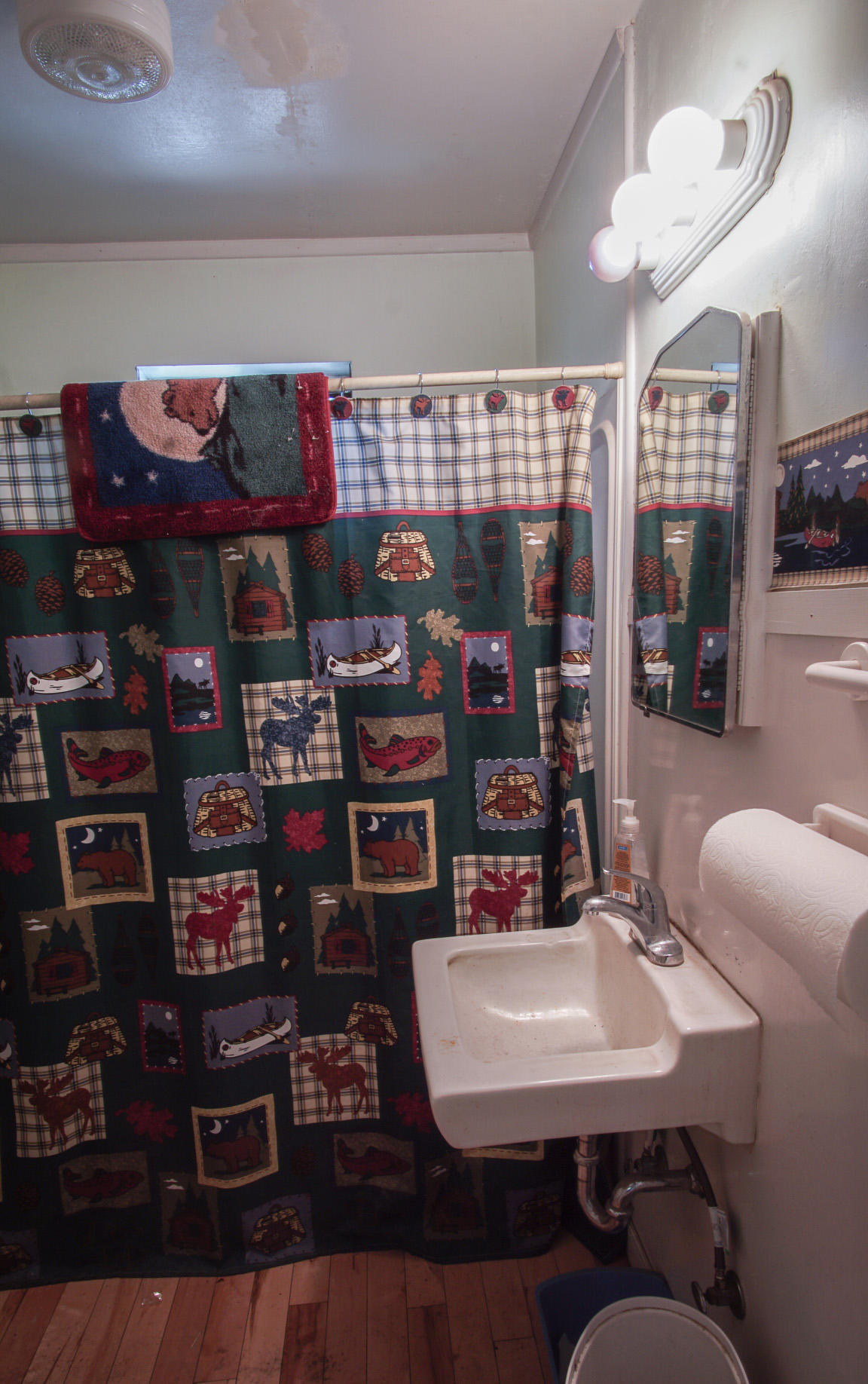 Townsite Of Redmond - Commercial Sale