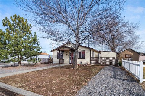 216 SW 3rd Street Redmond OR 97756