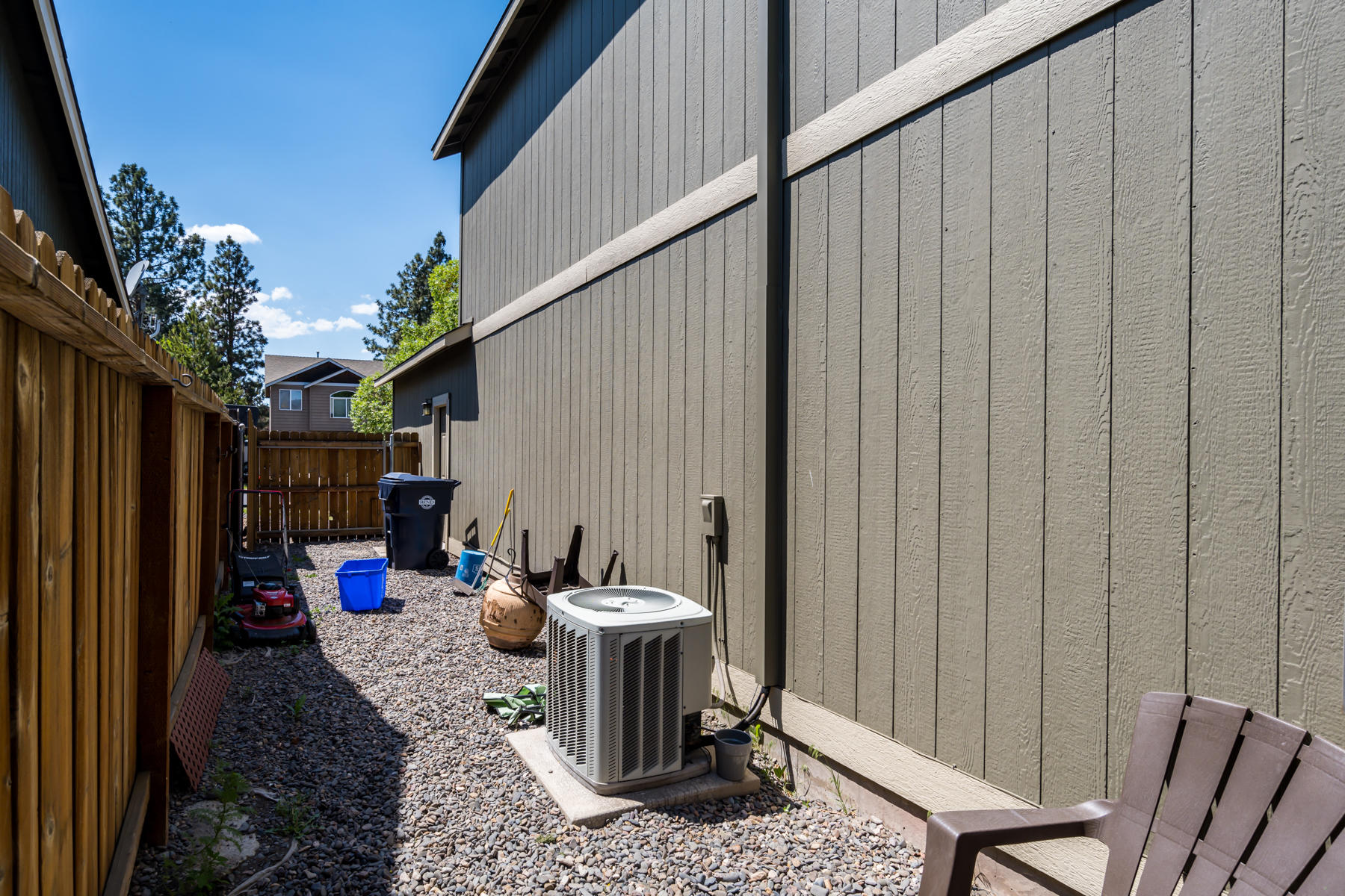 Lavacrest - Residential