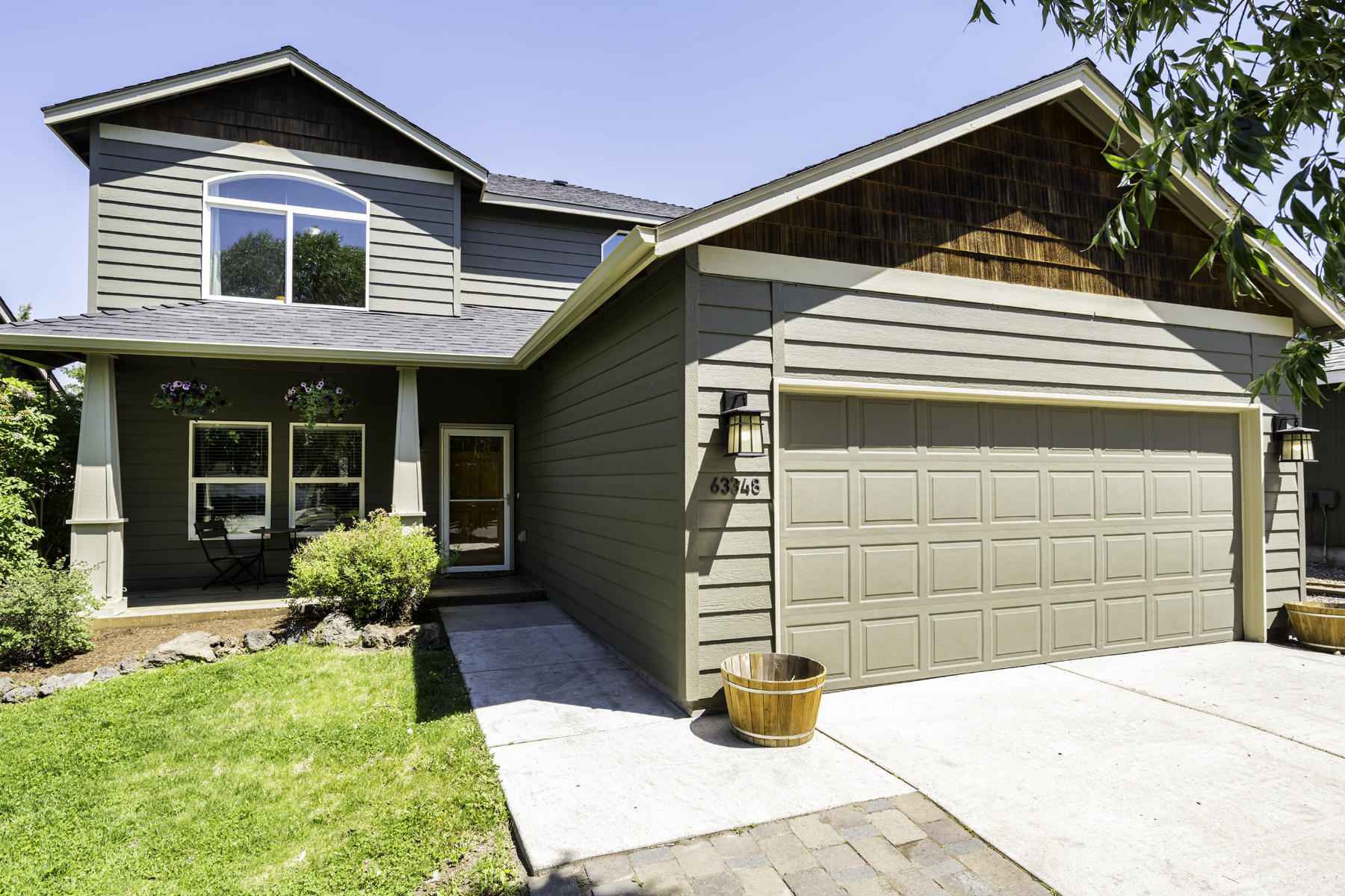 Lavacrest - Residential