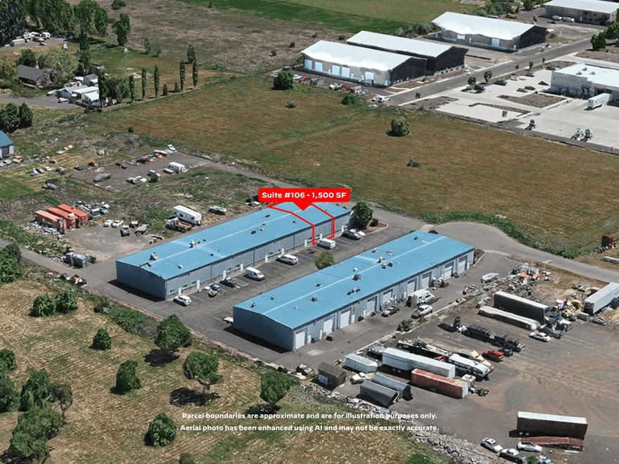 Flex-space contractor garages for lease - 5594-5598 Table Rock Road. This 1,500 SF warehouse space offers users an easy, well-located flex space to operate their business. Users will appreciate tall clear heights, efficient office space, private restroom, and (2) 12'x14' overhead doors. Prospective tenants should note that water and sewer charges are included in base rent. Unit electricity, gas, and trash service (if desired) shall be paid by tenant, in addition to a $150/month CAM charge. Conveniently located just off of Table Rock Road, the spaces are just ±7 minutes to direct I-5 access or Hwy 62 access. Reasonable TI package considered. Additional 1,500 SF and 3,000 SF spaces also available in same complex - contact brokers for more info.