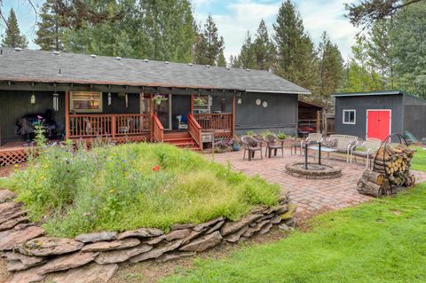 Tiny photo for 16051 Leona Lane, La Pine, OR 97739 (MLS # 220218503)