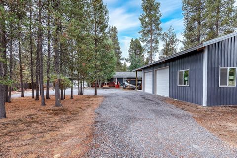 Tiny photo for 16051 Leona Lane, La Pine, OR 97739 (MLS # 220218503)