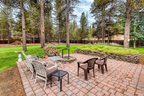 Tiny photo for 16051 Leona Lane, La Pine, OR 97739 (MLS # 220218503)