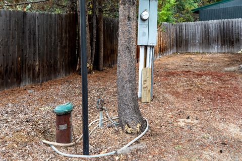 Tiny photo for 16051 Leona Lane, La Pine, OR 97739 (MLS # 220218503)