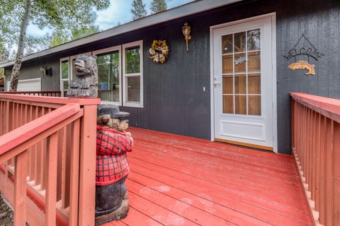Photo of 16051 Leona Lane, La Pine, OR 97739 (MLS # 220218503)