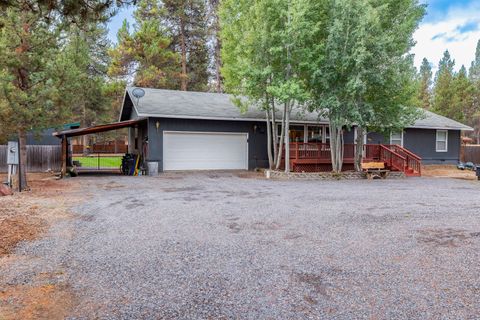 Tiny photo for 16051 Leona Lane, La Pine, OR 97739 (MLS # 220218503)