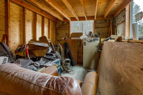 Tiny photo for 16051 Leona Lane, La Pine, OR 97739 (MLS # 220218503)