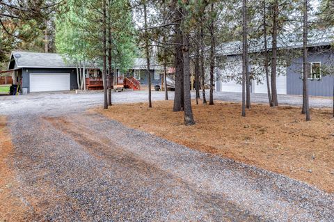 Tiny photo for 16051 Leona Lane, La Pine, OR 97739 (MLS # 220218503)