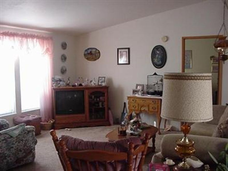 Perfect Home For The Growing Family. Located On The Edge Of Town, This 4 Bedroom, 2 Bath Home Is In Superb Condition. Detached Garage With Shop Area, Fully Fenced Yard, And Split Bedroom Plan. This Will Go Fast So Get Your Buyers Out There!