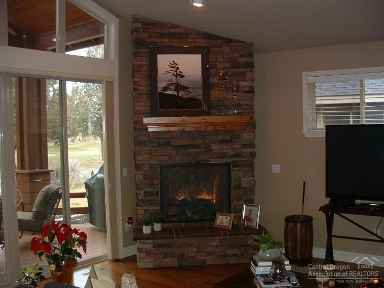 Eagle Crest - Residential