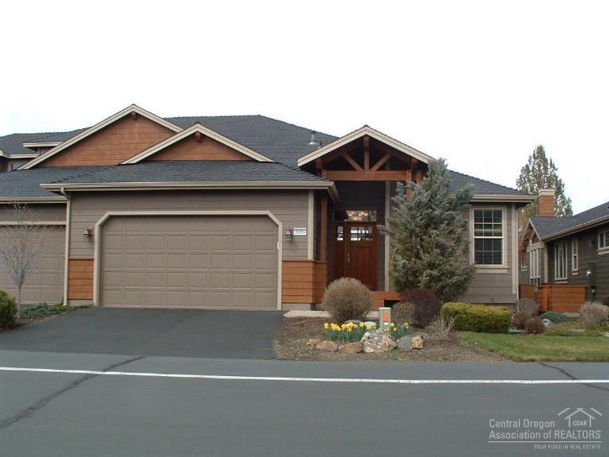 The Best One Level Forest Ridge Ever!! 3Bed/2.5 Bath, 2 Car Garage with storage, 2,018 Sq Ft on The Ridge Course. Hickory floors, Slab Granite in Kitchen, Alder Cabinets, Stainless Appliances, Central Vac System, Custom Paint thru out, new Carpet, Stacked Stone fireplace with custom logs and interior Lighting with Raised Hearth. Master Bath has Heated Floor, Travertine walk-in shower 5 shower heads, jetted tub, heated towel rack. Hunter Douglas Window Coverings. Covered Rear Deck with Hot Tub.