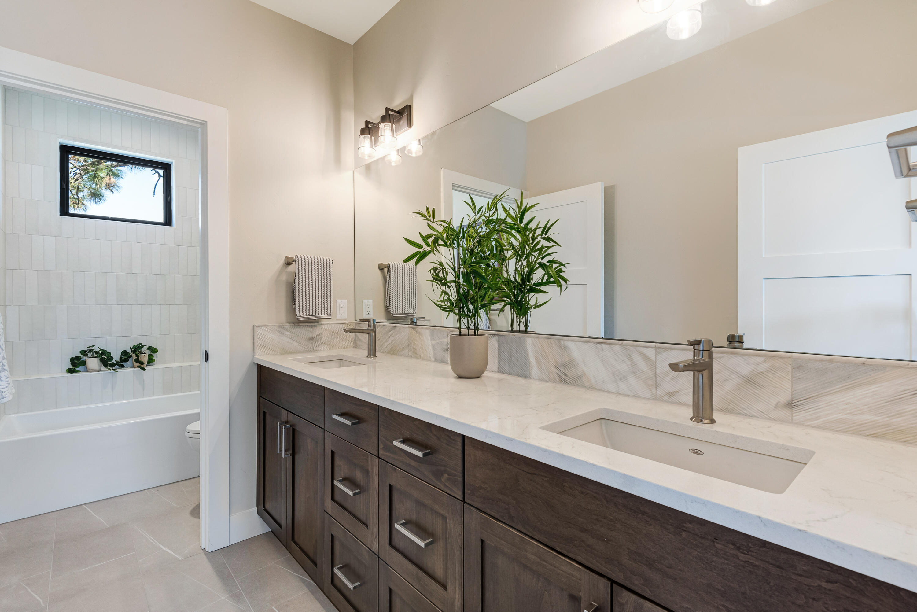 Discovery West Phase 3 - Residential