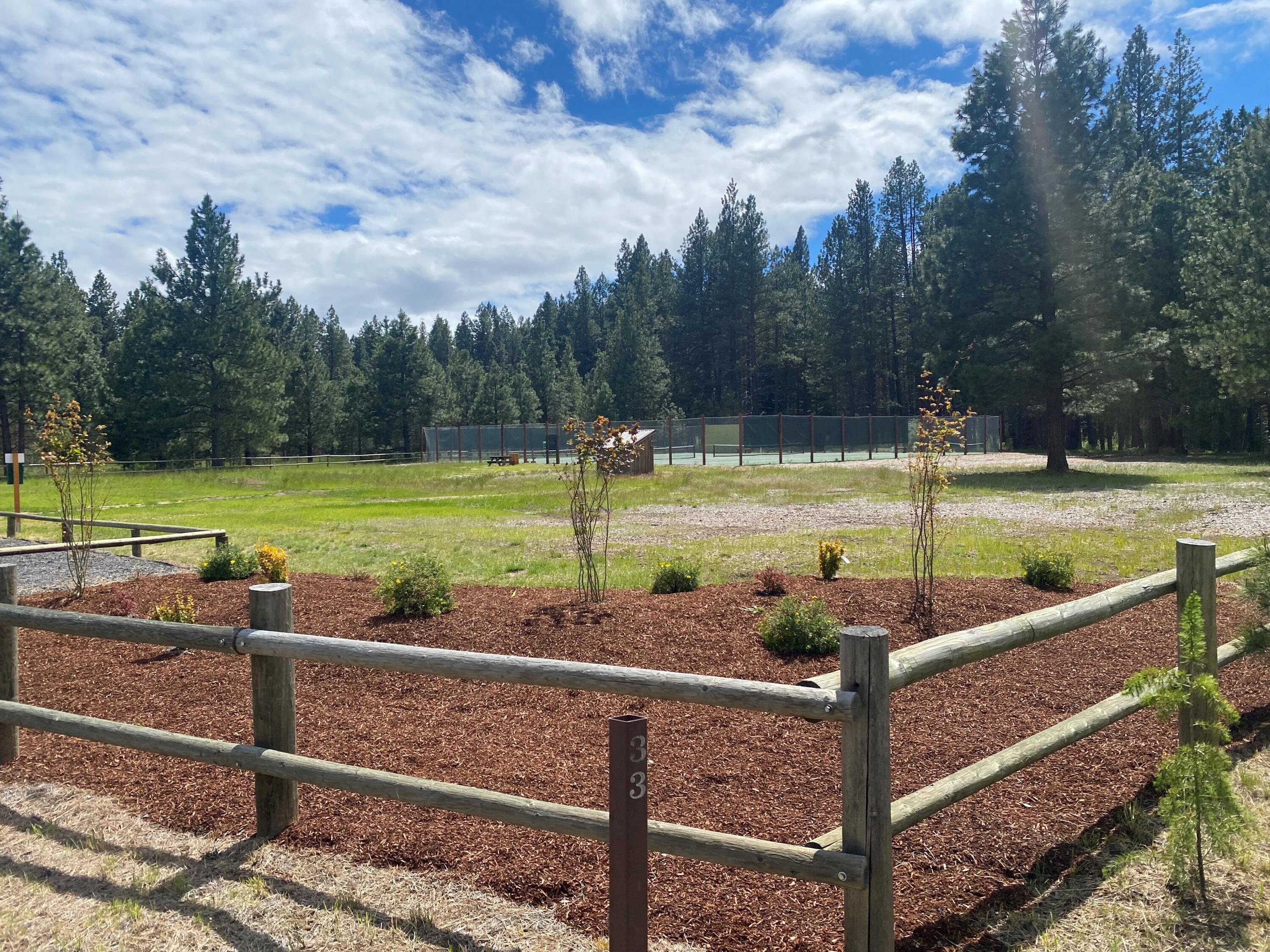 Metolius Meadows - Residential