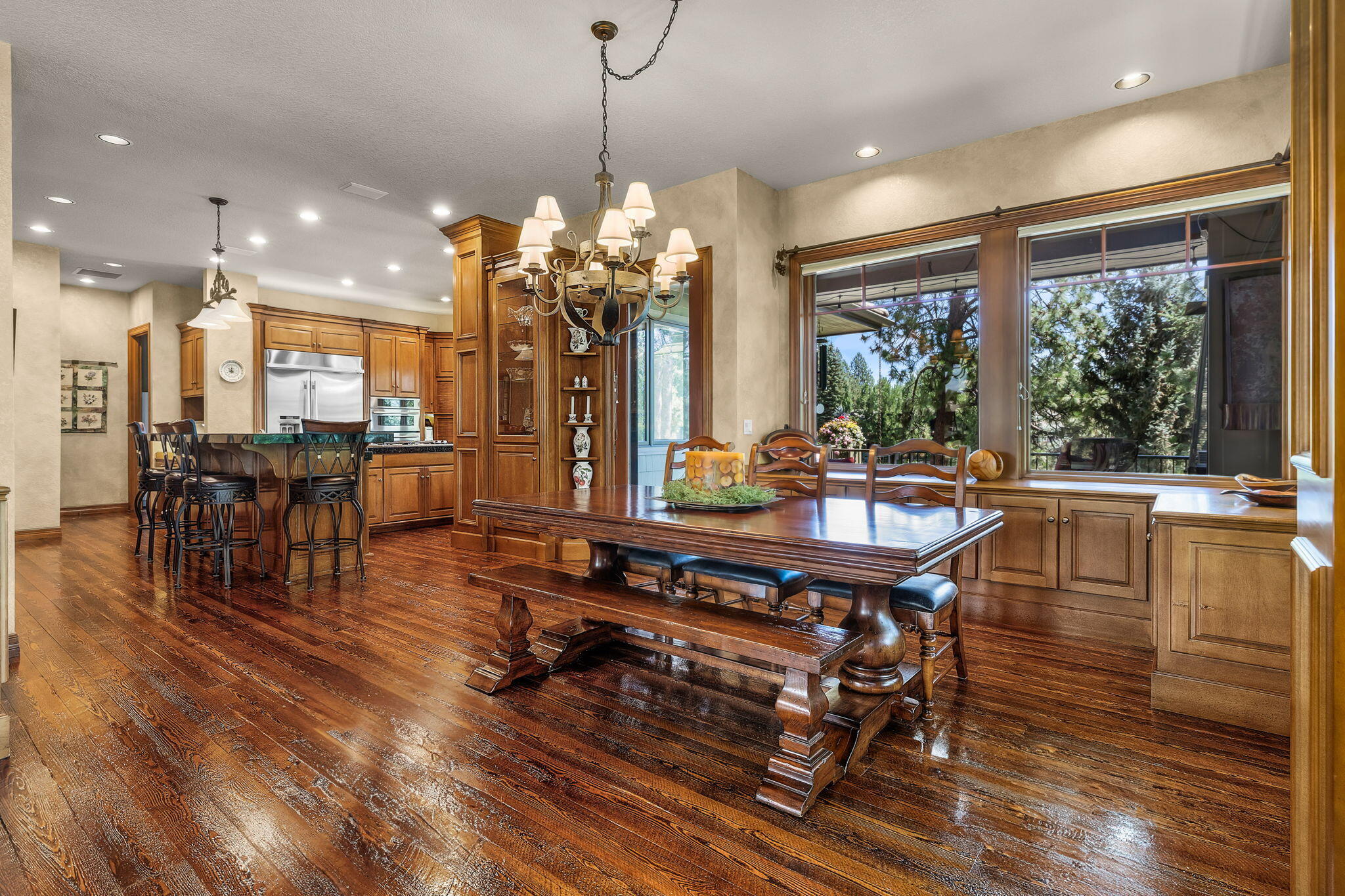 Broken Top - Residential