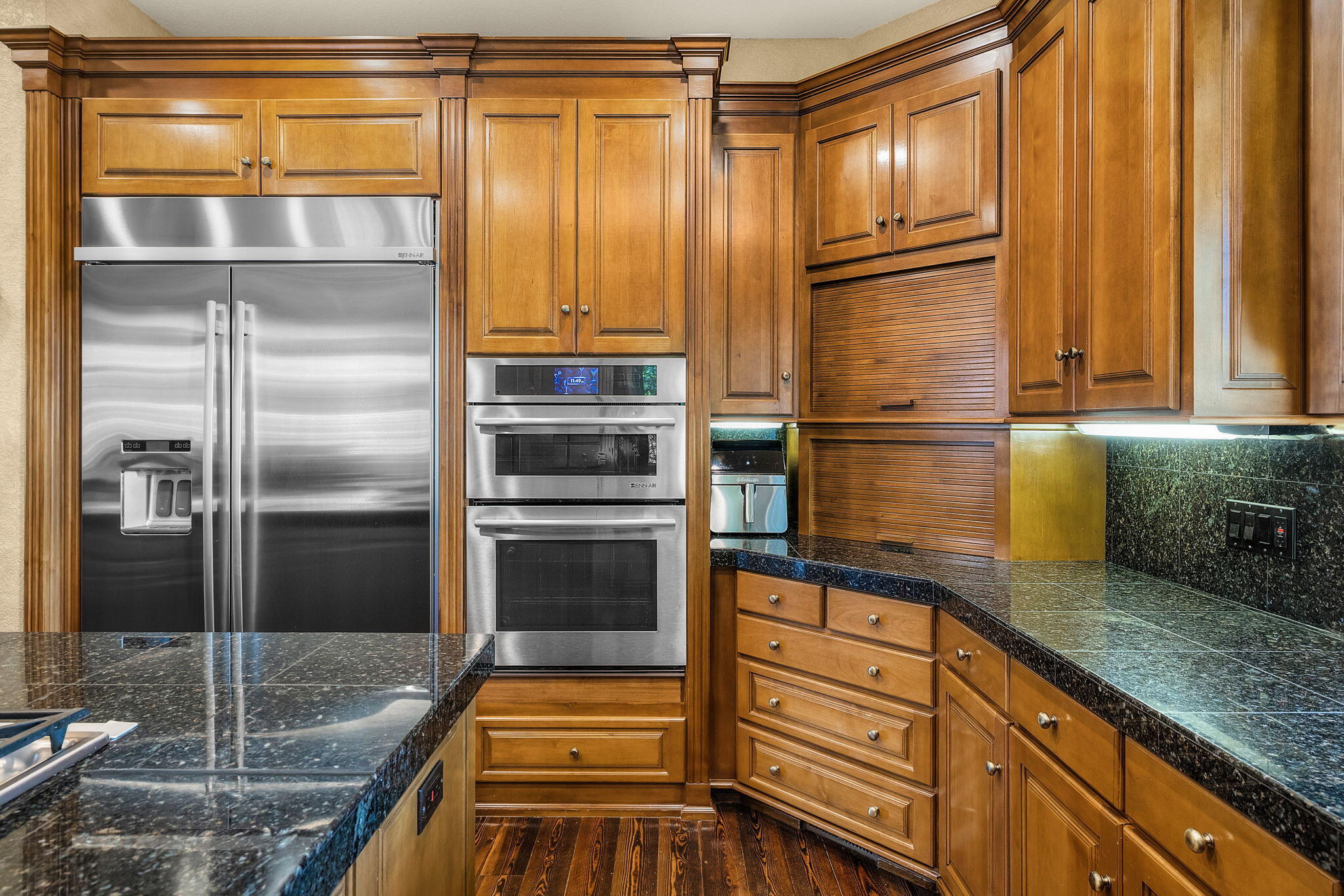 Broken Top - Residential