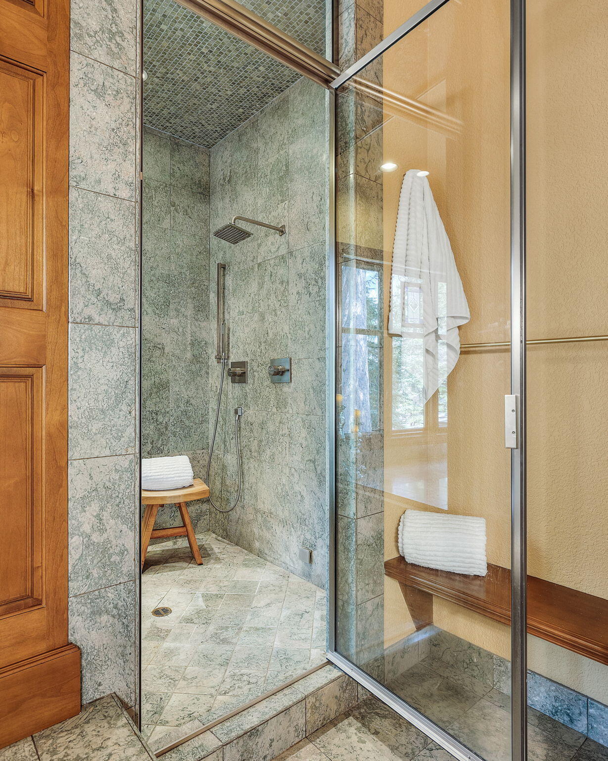 Broken Top - Residential