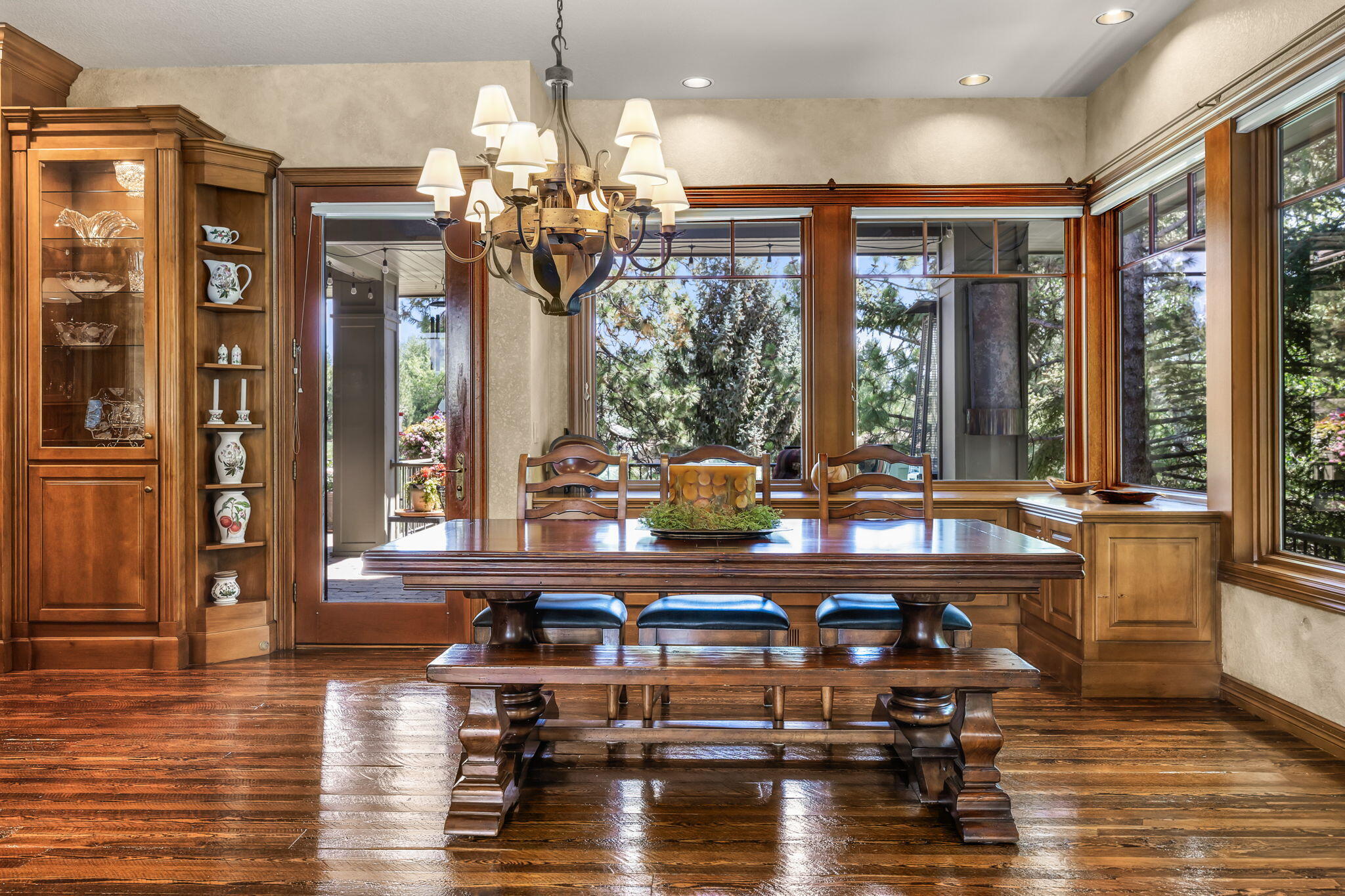 Broken Top - Residential