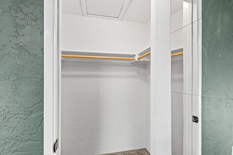 Tiny photo for 1278 Maple Leaf Ct Ct #2C, Medford, OR 97504 (MLS # 220213341)