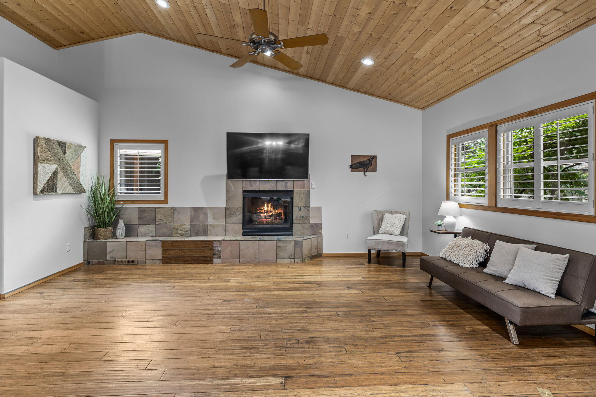 Mountain Pine - Residential