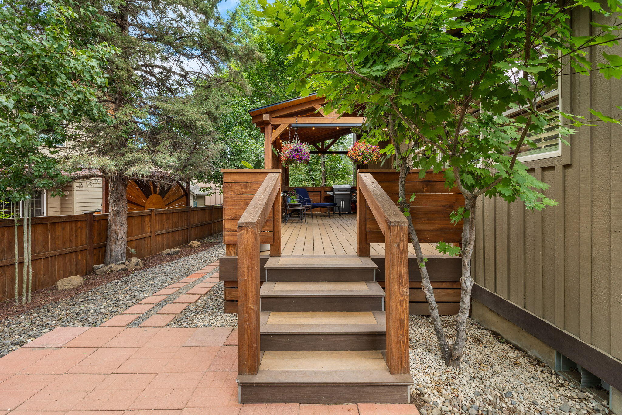 Mountain Pine - Residential