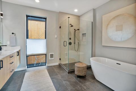 Tiny photo for 61250 Meeks Trail, Bend, OR 97702 (MLS # 220217009)