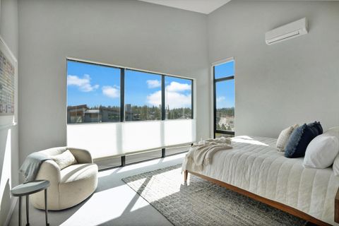 Tiny photo for 61250 Meeks Trail, Bend, OR 97702 (MLS # 220217009)