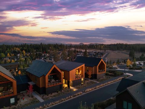 Tiny photo for 61250 Meeks Trail, Bend, OR 97702 (MLS # 220217009)