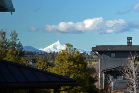 Tiny photo for 61250 Meeks Trail, Bend, OR 97702 (MLS # 220217009)