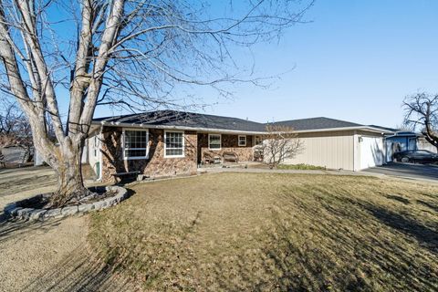 Tiny photo for 5101 Laurelwood Drive, Klamath Falls, OR 97603 (MLS # 220214059)