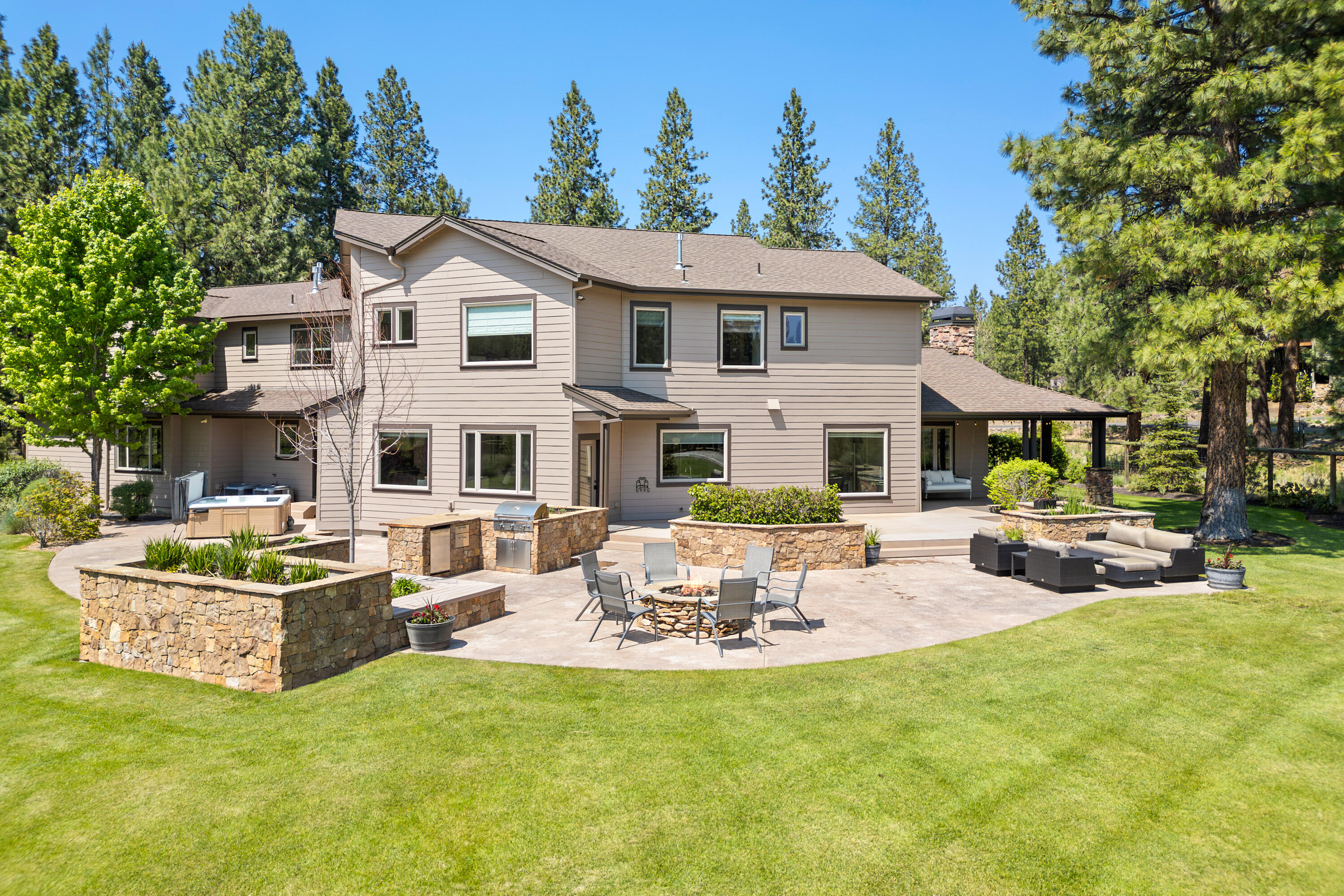 Woodside Ranch - Residential