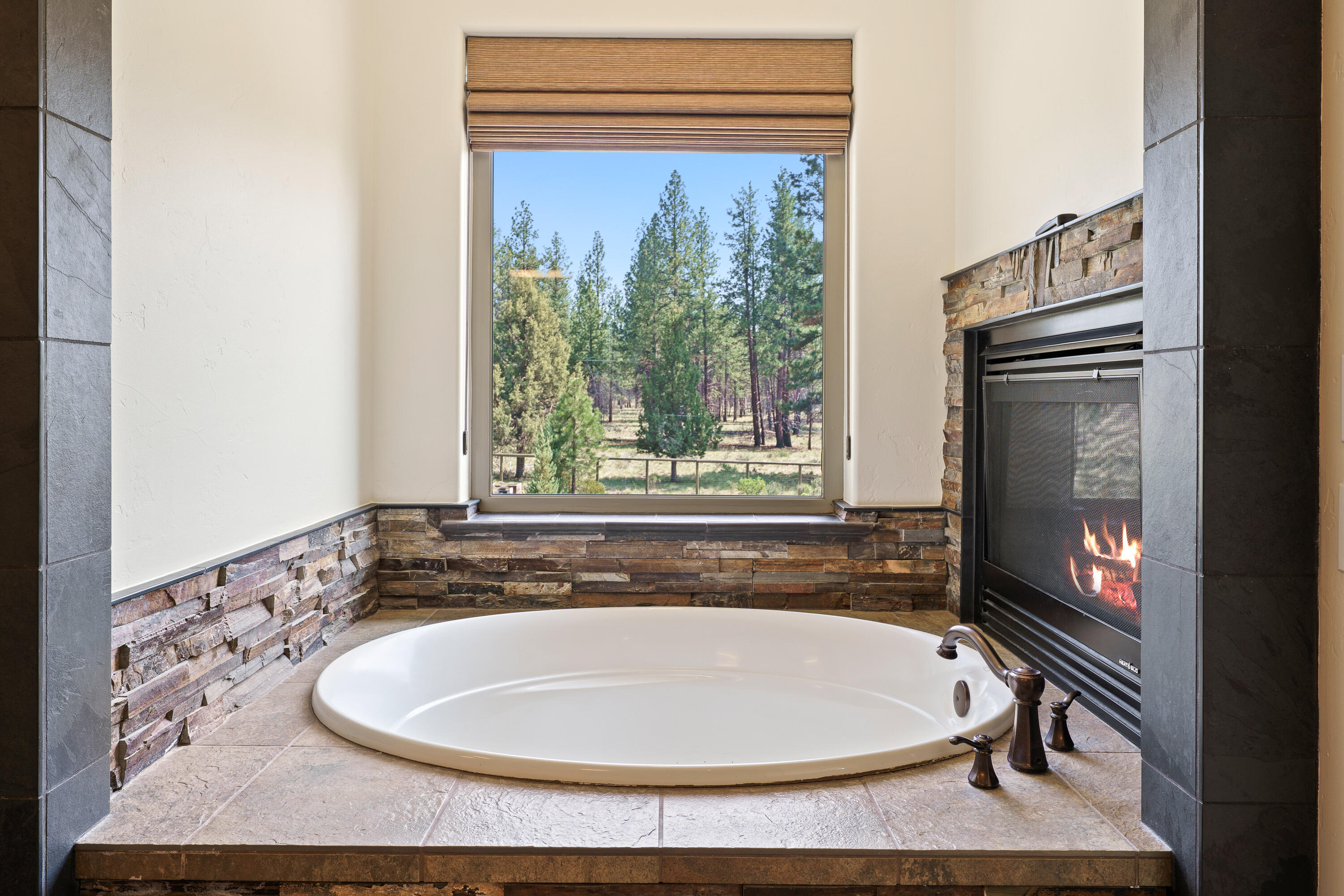 Woodside Ranch - Residential